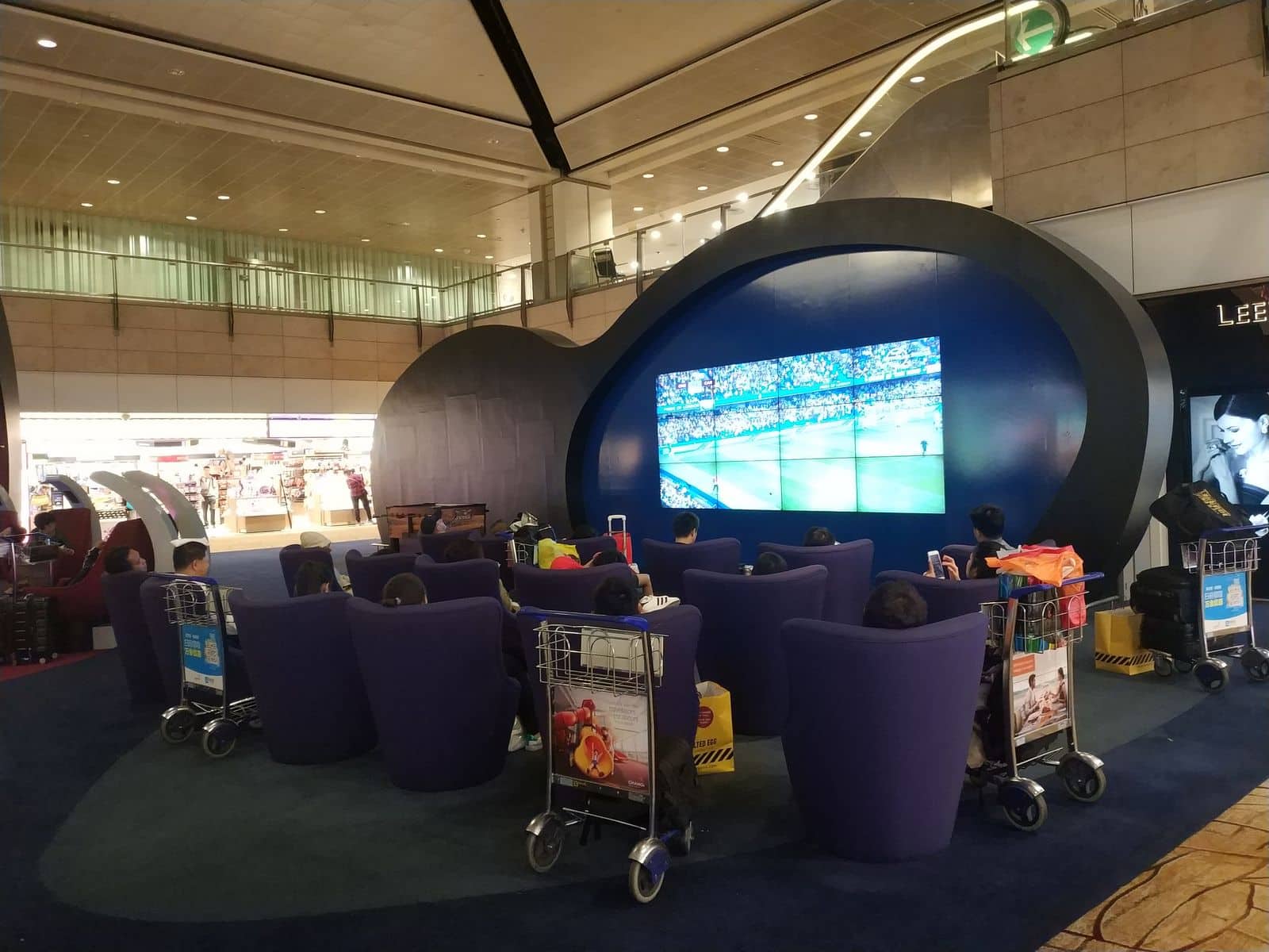Singapore Airport - Changi Airport Map, Hotel & Duty Free