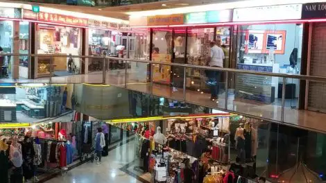 Golden Landmark Shopping Complex